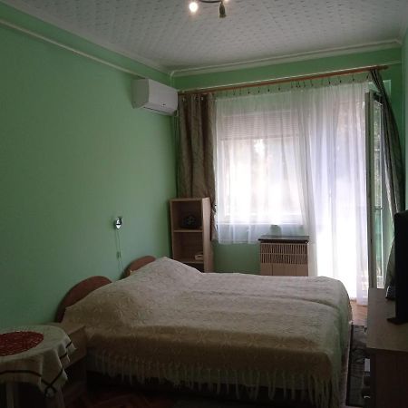Balaton-Lak Apartmanhaz Сиофок Екстериор снимка