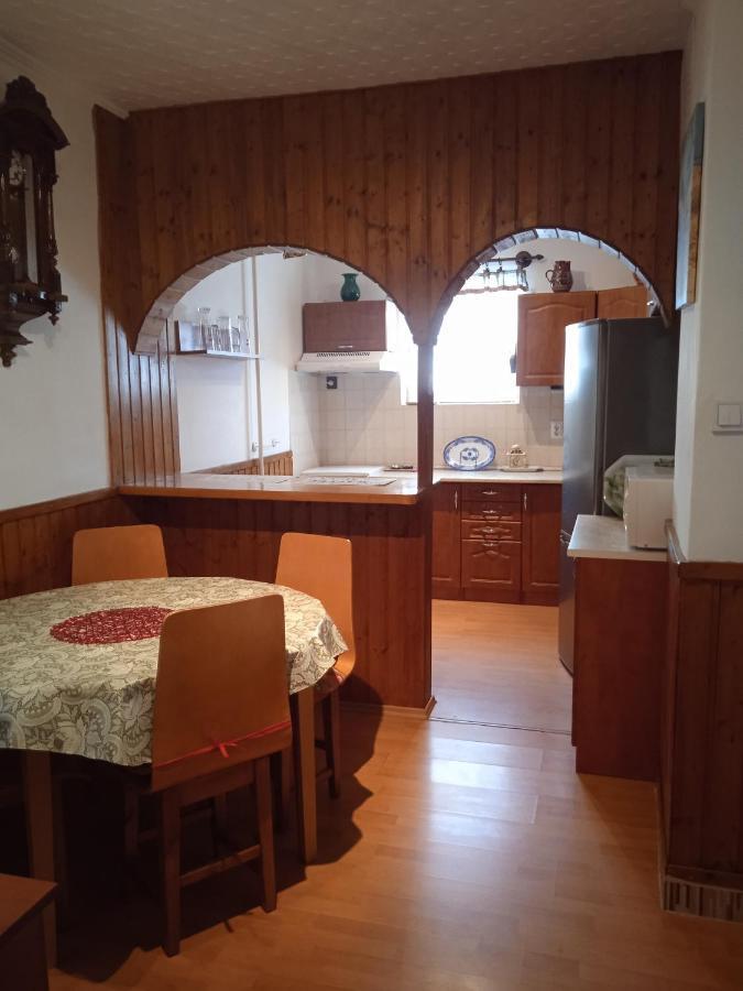 Balaton-Lak Apartmanhaz Сиофок Екстериор снимка