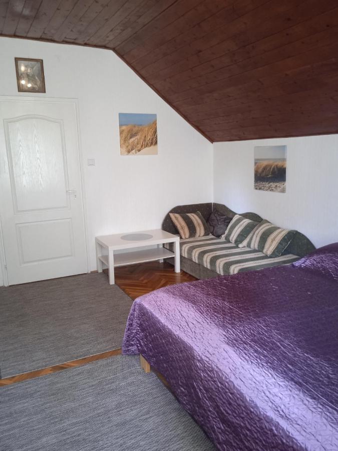 Balaton-Lak Apartmanhaz Сиофок Екстериор снимка
