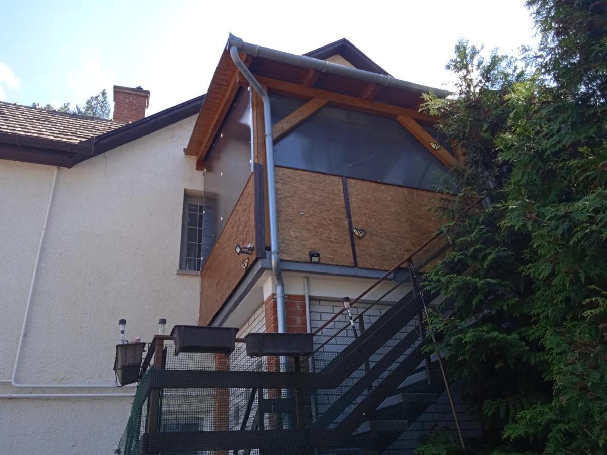 Balaton-Lak Apartmanhaz Сиофок Екстериор снимка