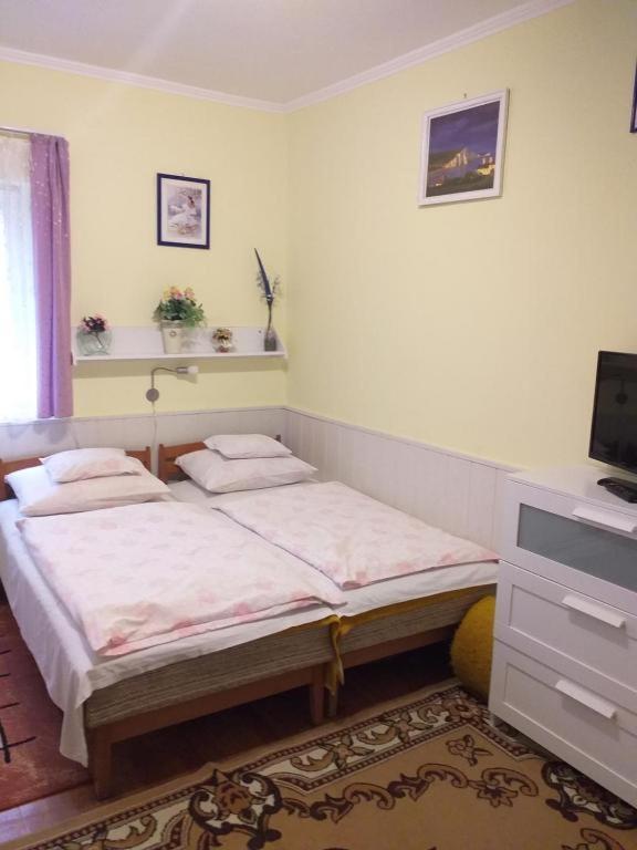 Balaton-Lak Apartmanhaz Сиофок Екстериор снимка
